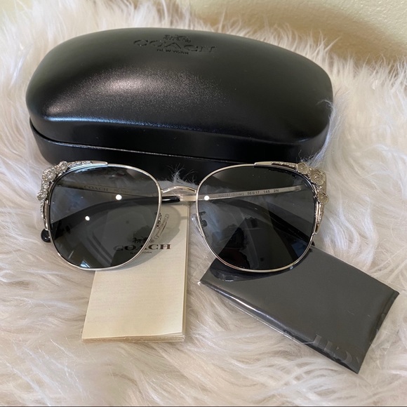 New coach 56mm cat eye sunglasses - Picture 10 of 14
